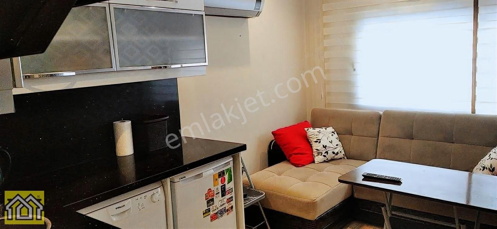 Balçova Ekonomi Üniv.si Yakını Eşyalı Kiralık Lüks Daire - Görsel 7
