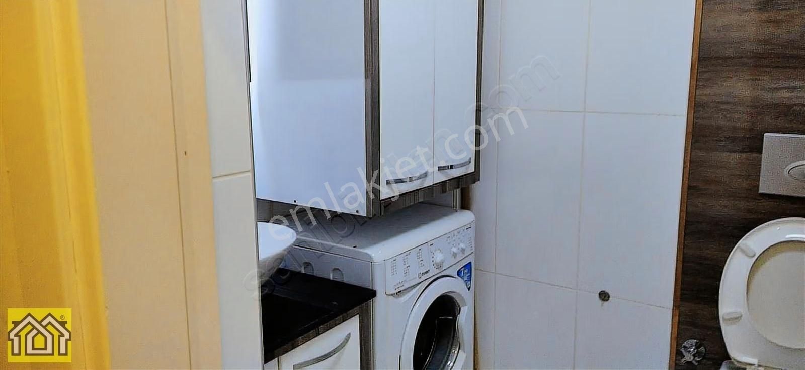 Balçova Ekonomi Üniv.si Yakını Eşyalı Kiralık Lüks Daire - Görsel 8