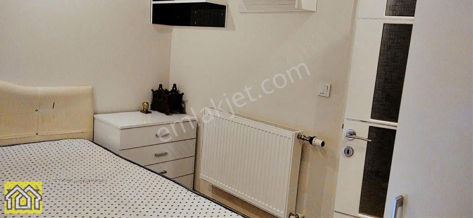 Balçova Ekonomi Üniv.si Yakını Eşyalı Kiralık Lüks Daire - Görsel 17