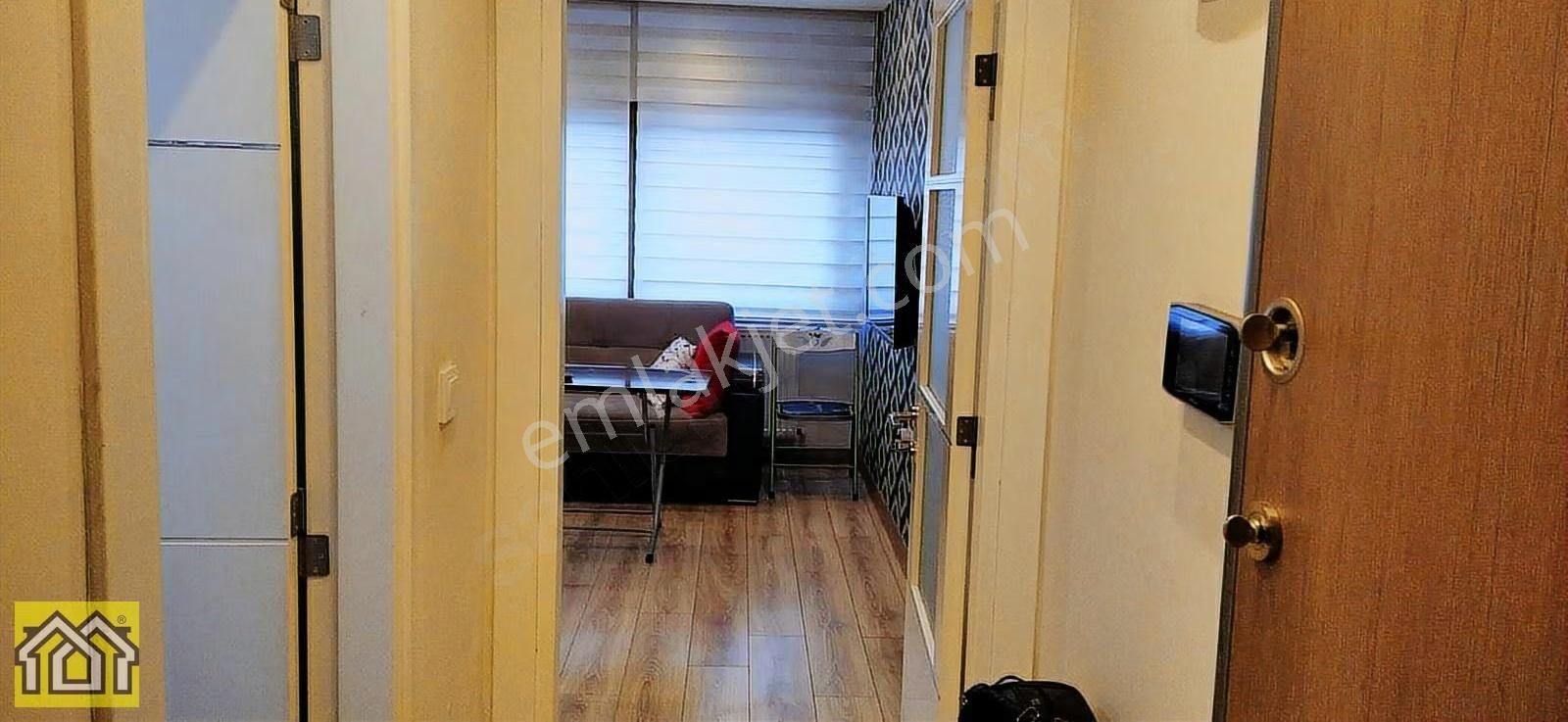 Balçova Ekonomi Üniv.si Yakını Eşyalı Kiralık Lüks Daire - Görsel 6