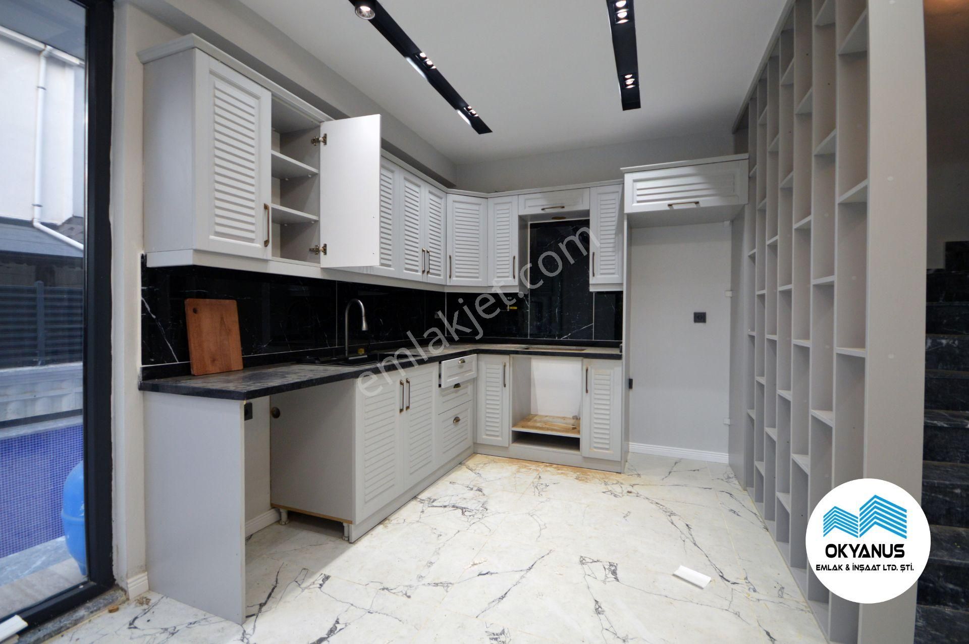 Kocaali De Eşsiz Deniz Manzarası Ve Havuzlu Şık Villa - Görsel 11