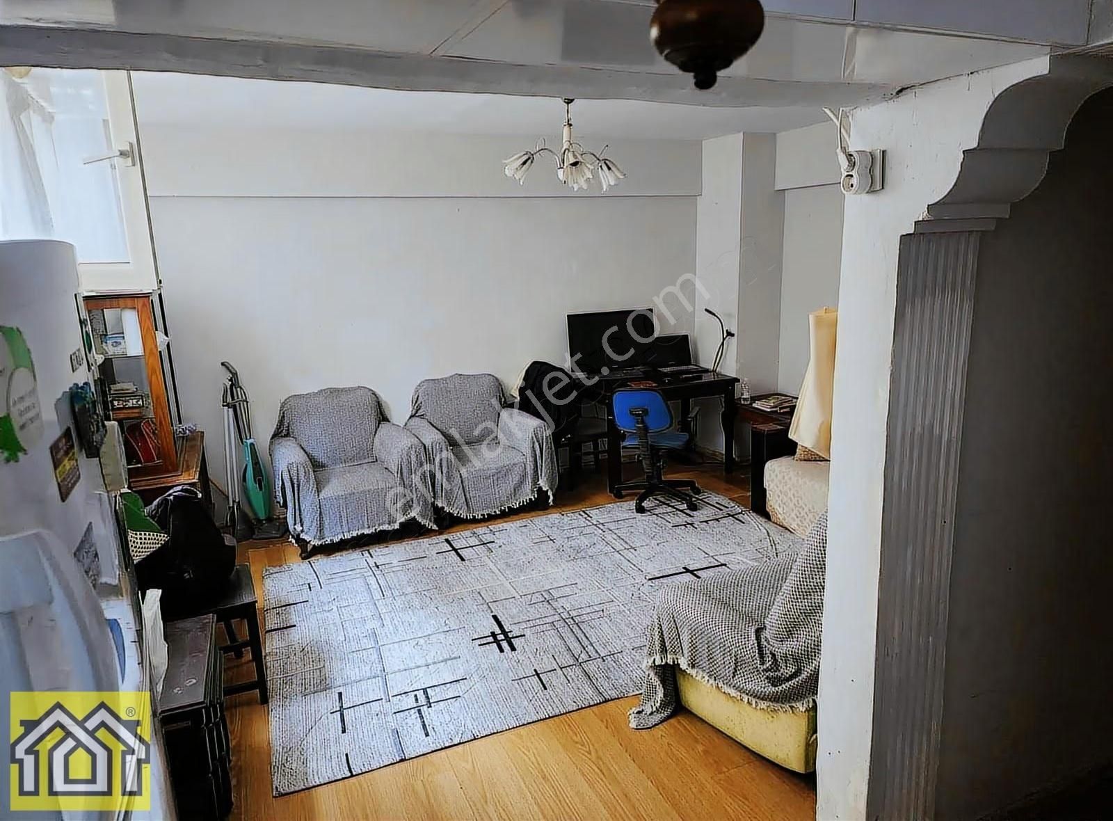 Nokta Durağına Yakın Uygun Fiyat Kiralık Eşyalı Daire