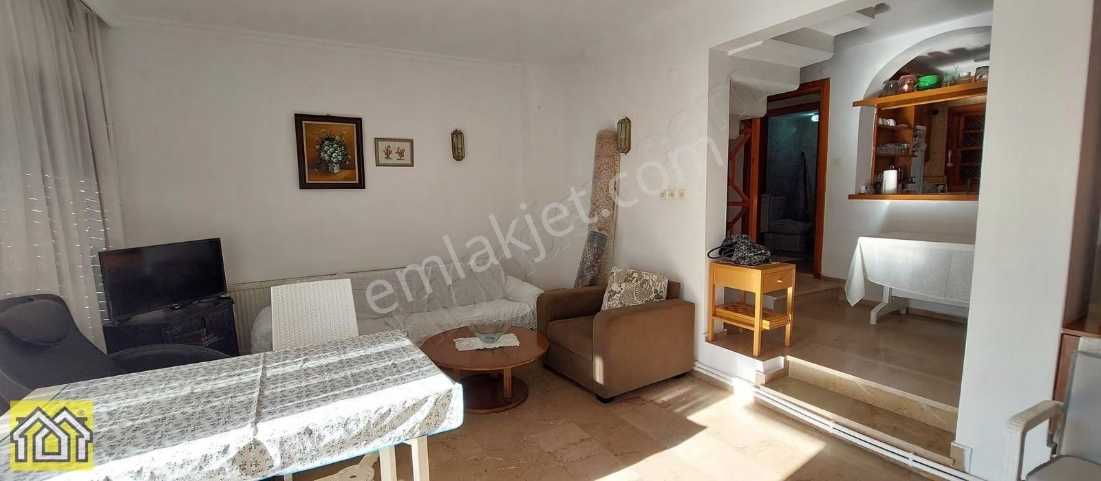 Denize 10 M, Müstakil Bahçeli, Havuzlu, Deniz Manzaralı 4+1 - Görsel 34