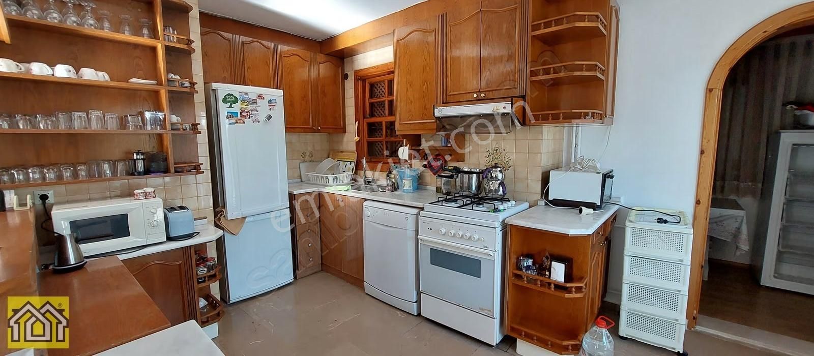 Denize 10 M, Müstakil Bahçeli, Havuzlu, Deniz Manzaralı 4+1 - Görsel 29