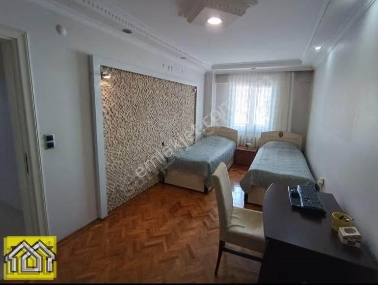 Korutürk Mah. Site İçinde 3+1 Yapılı, Asn.lü Temiz Daire - Görsel 17