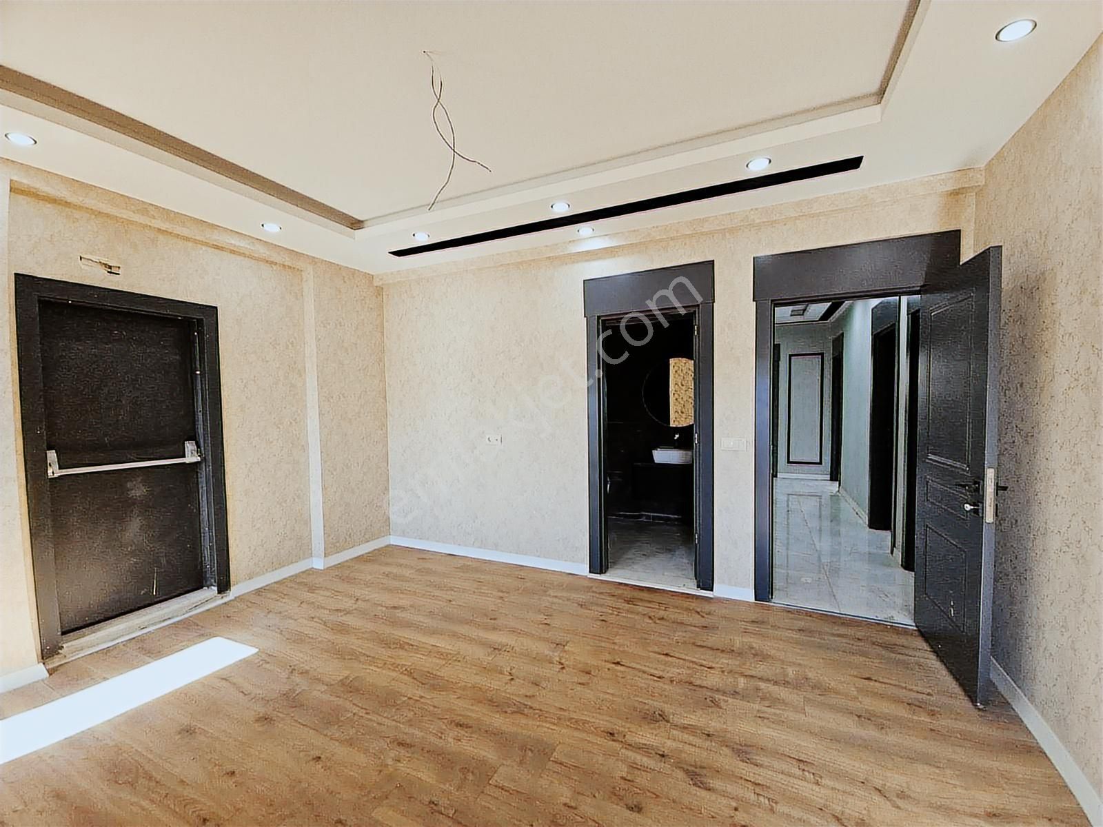 Ulaş Emlaktan Karaköprü Belediyesi Civarı 4+1 Sıfır Daire - Görsel 6