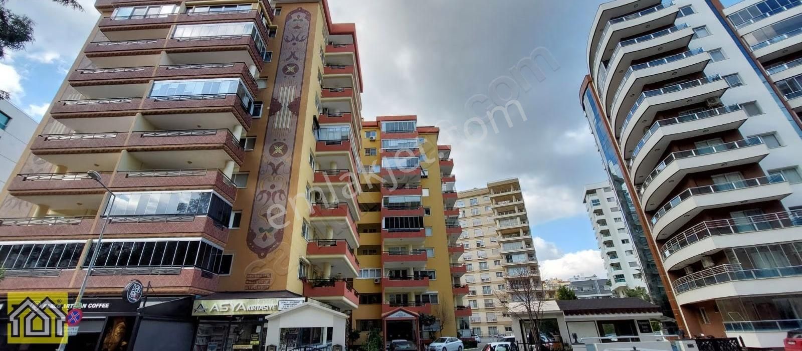 Eşyalı Ekonomi Üni. Karşısı Otoparklı,güvenlikli Sitede 2+1