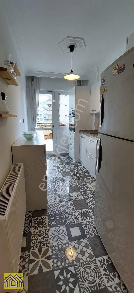 Eşyalı Ekonomi Üni. Karşısı Otoparklı,güvenlikli Sitede 2+1 - Görsel 4