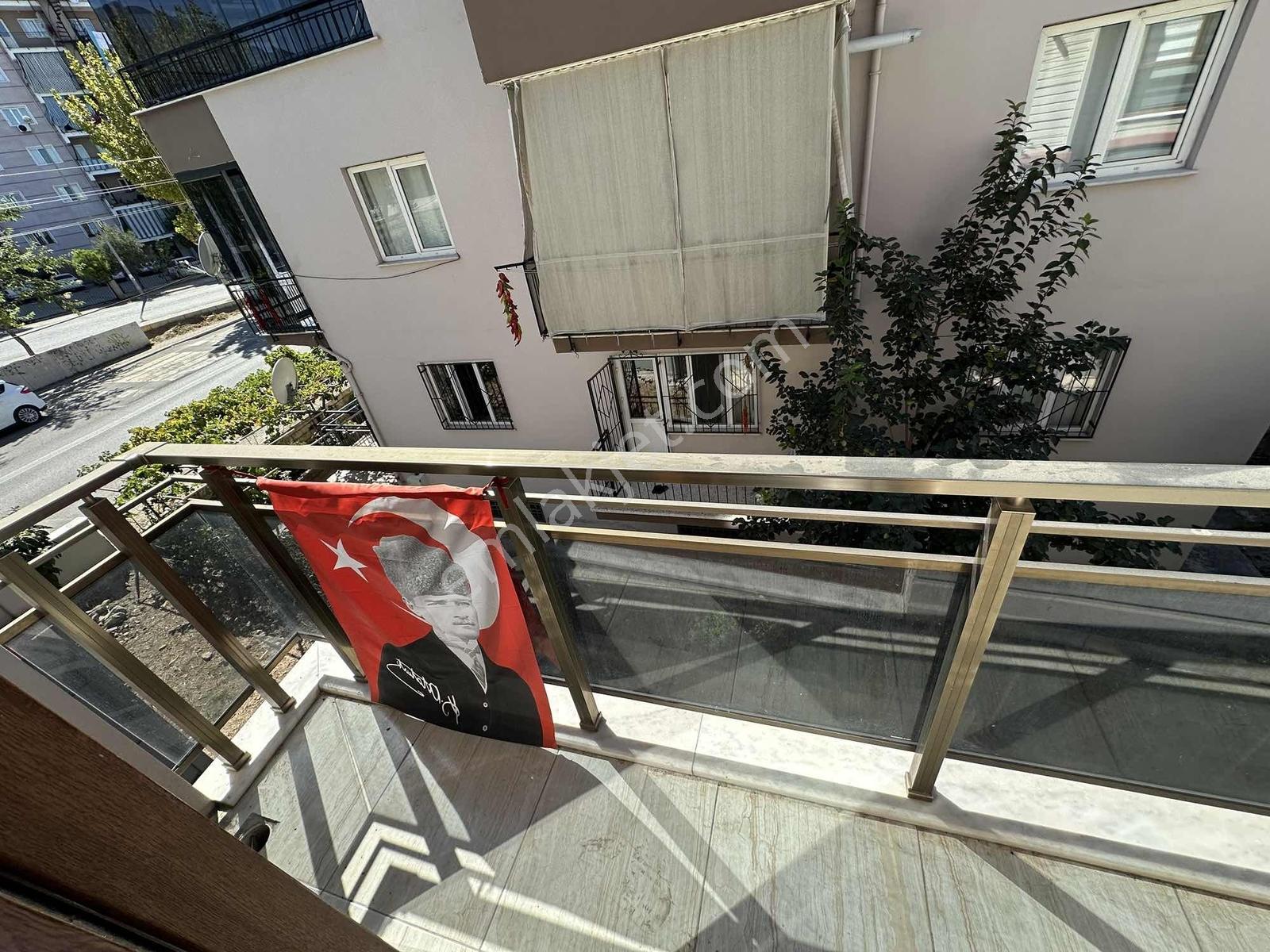 Century21 Net'ten Zeytinköy'de 1+1 Eşyalı Kiralık Apart - Görsel 10