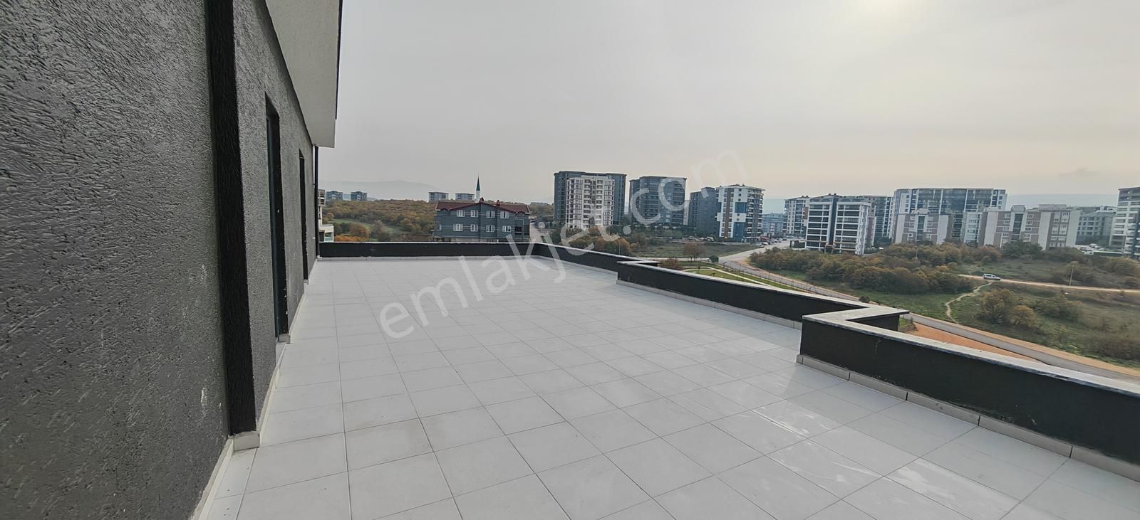 Best Ever'dan 50m2 Teras Kullanım Alanlı Muazzam Manzaralı Daire - Görsel 17