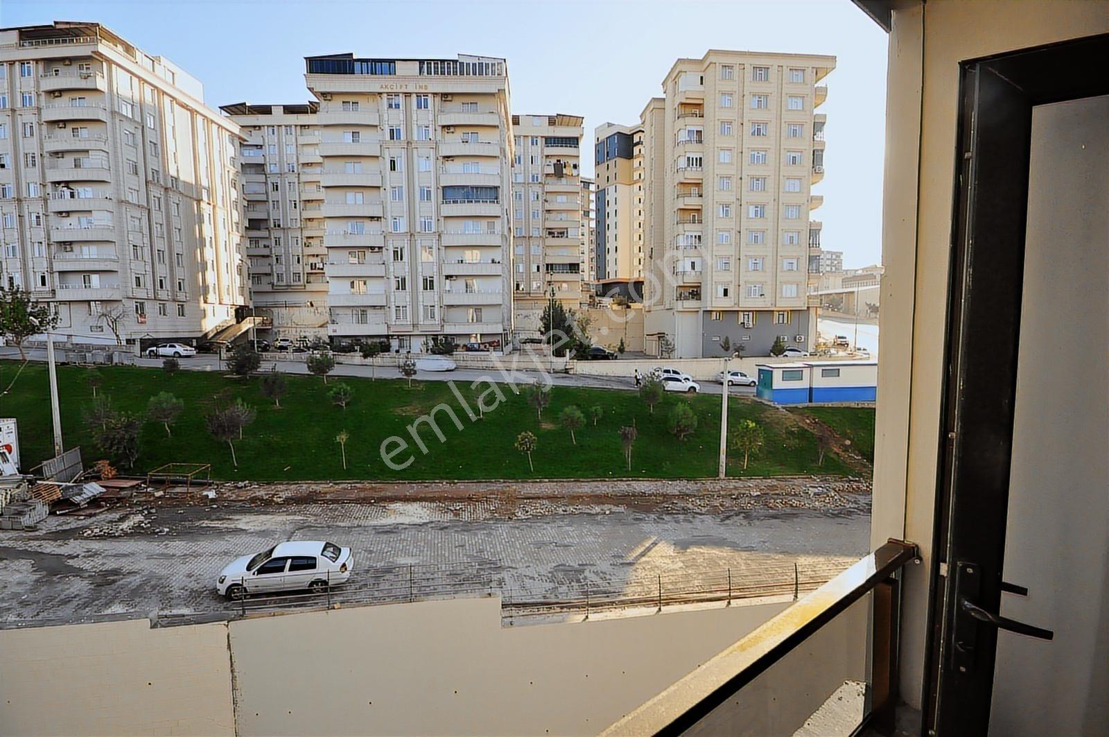 Cb Acar'dan Elma Optimus'ta Havuzlu Kiralık Eşyalı 1+1 - Görsel 14