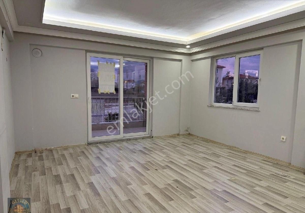 3+1 Genişliğinde Satılık 2+1 Satılık Daire - Görsel 8