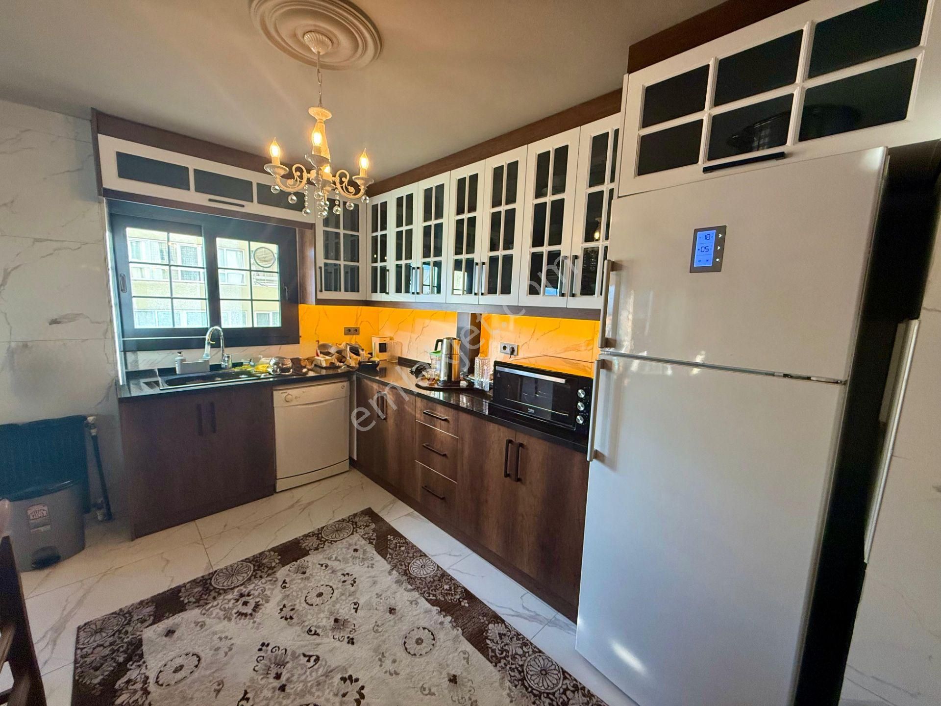 75. Yıl Mahallesi Görkent Sitesinde Full Tadilatlı 3+1 Satılık - Görsel 3