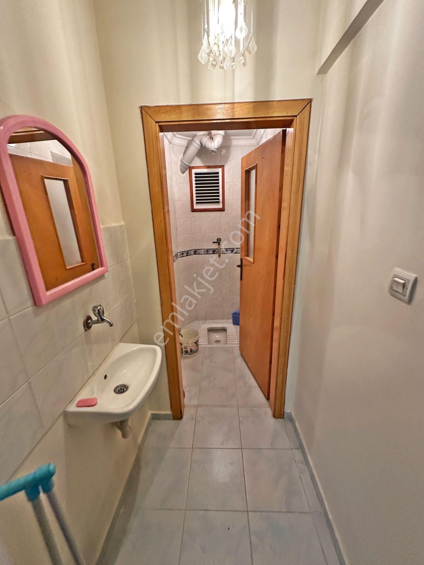 Saimekadın Tren Yakınında Ara Katta Ön Cephede Bağımsız 3+1 Satılık Daire - Görsel 25