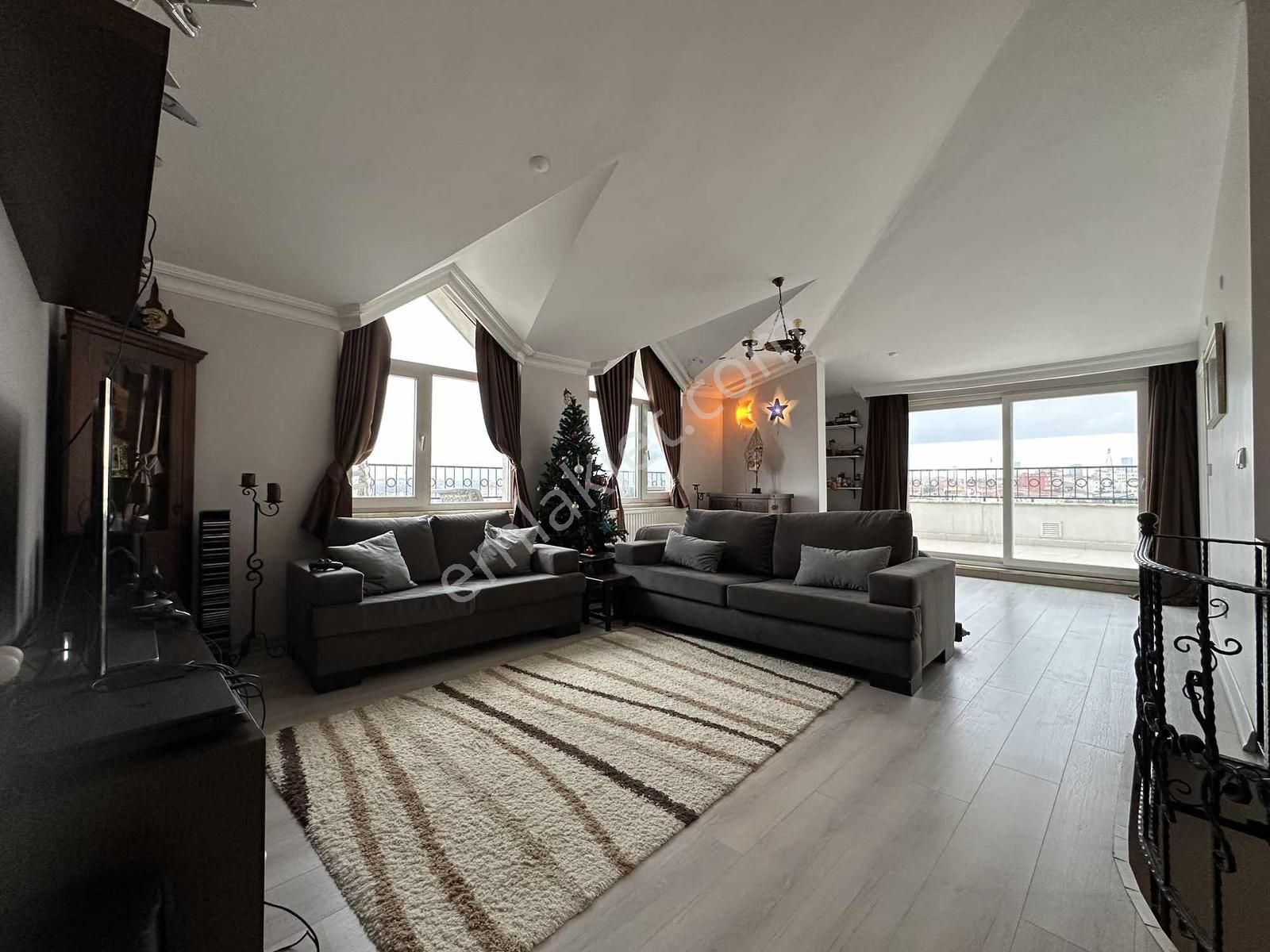 Doktorlar Sitesinde Muhteşem Konumda İçi Lux Yapılı 4+2 Dublex - Görsel 29