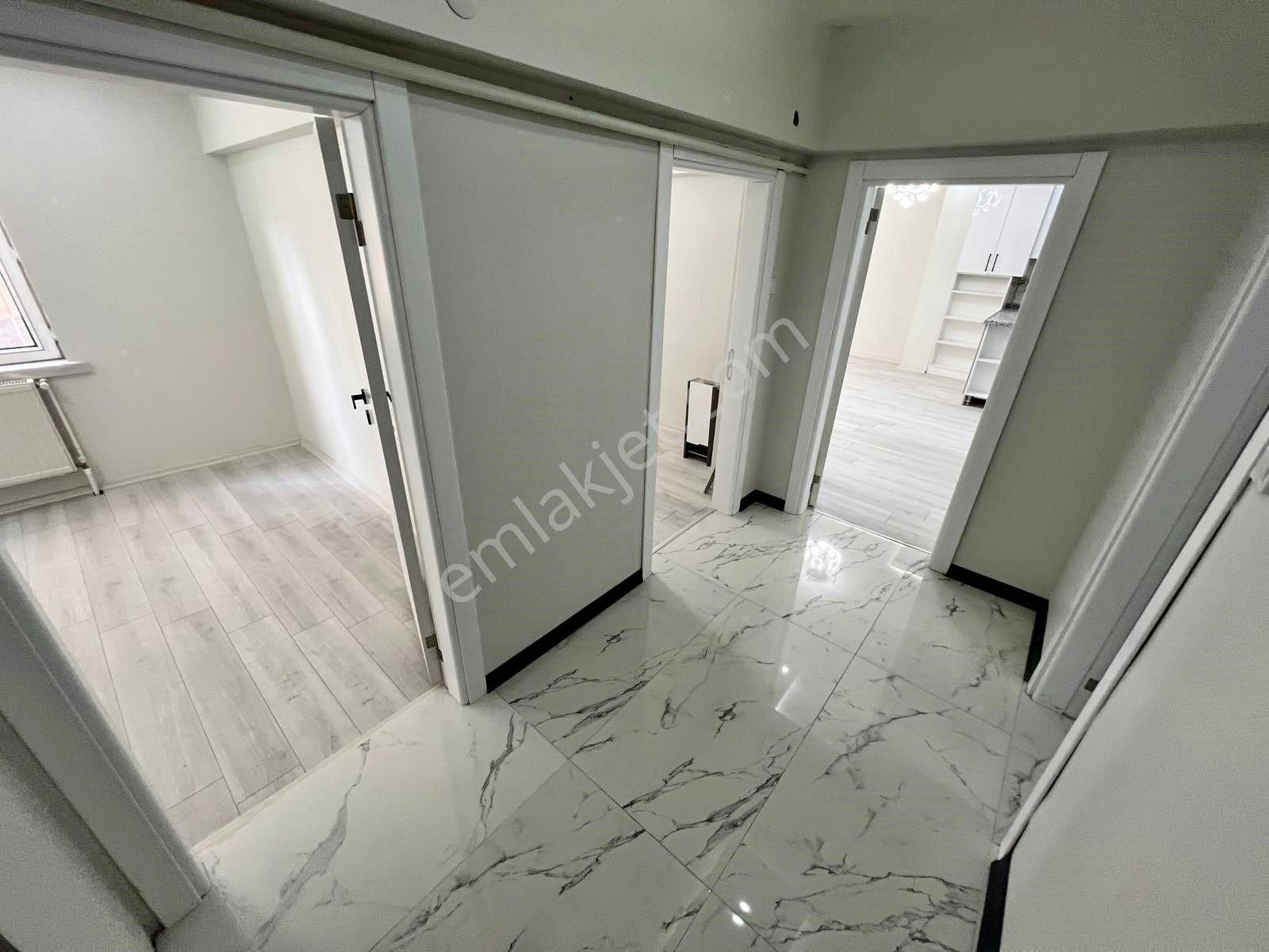 Relax'tan Etlikte Ultra Lüx Yapılı Süper 2+1 - Görsel 14