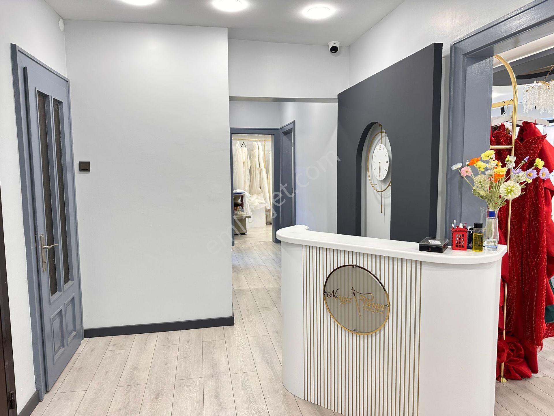 Trabzon Gazipaşa Caddesinde Satılık İş Yeri - Görsel 13