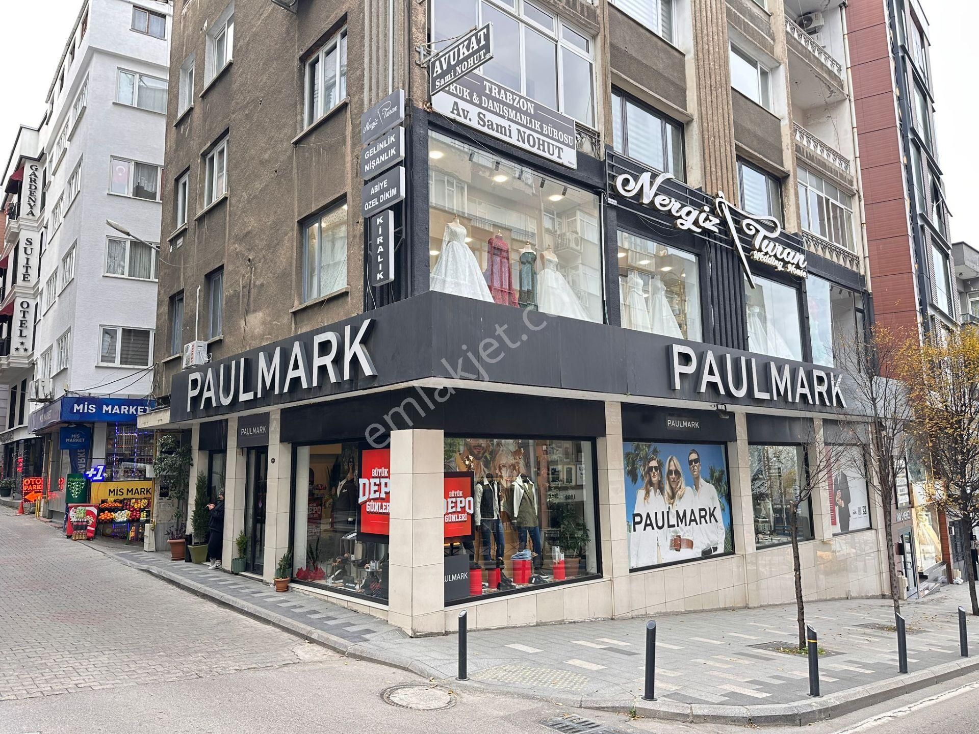 Trabzon Gazipaşa Caddesinde Satılık İş Yeri