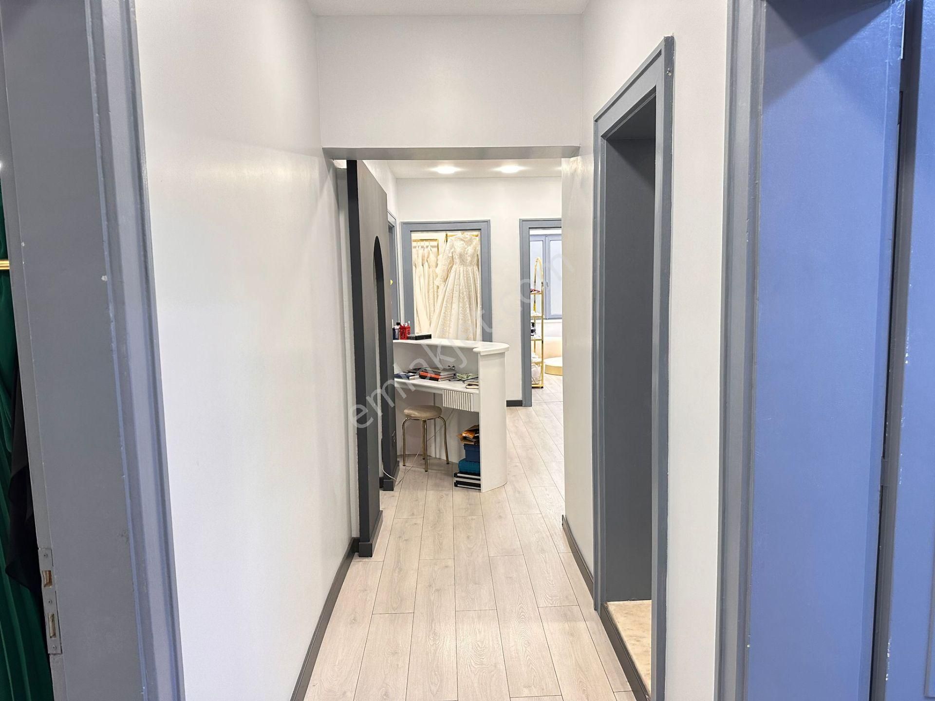 Trabzon Gazipaşa Caddesinde Satılık İş Yeri - Görsel 8