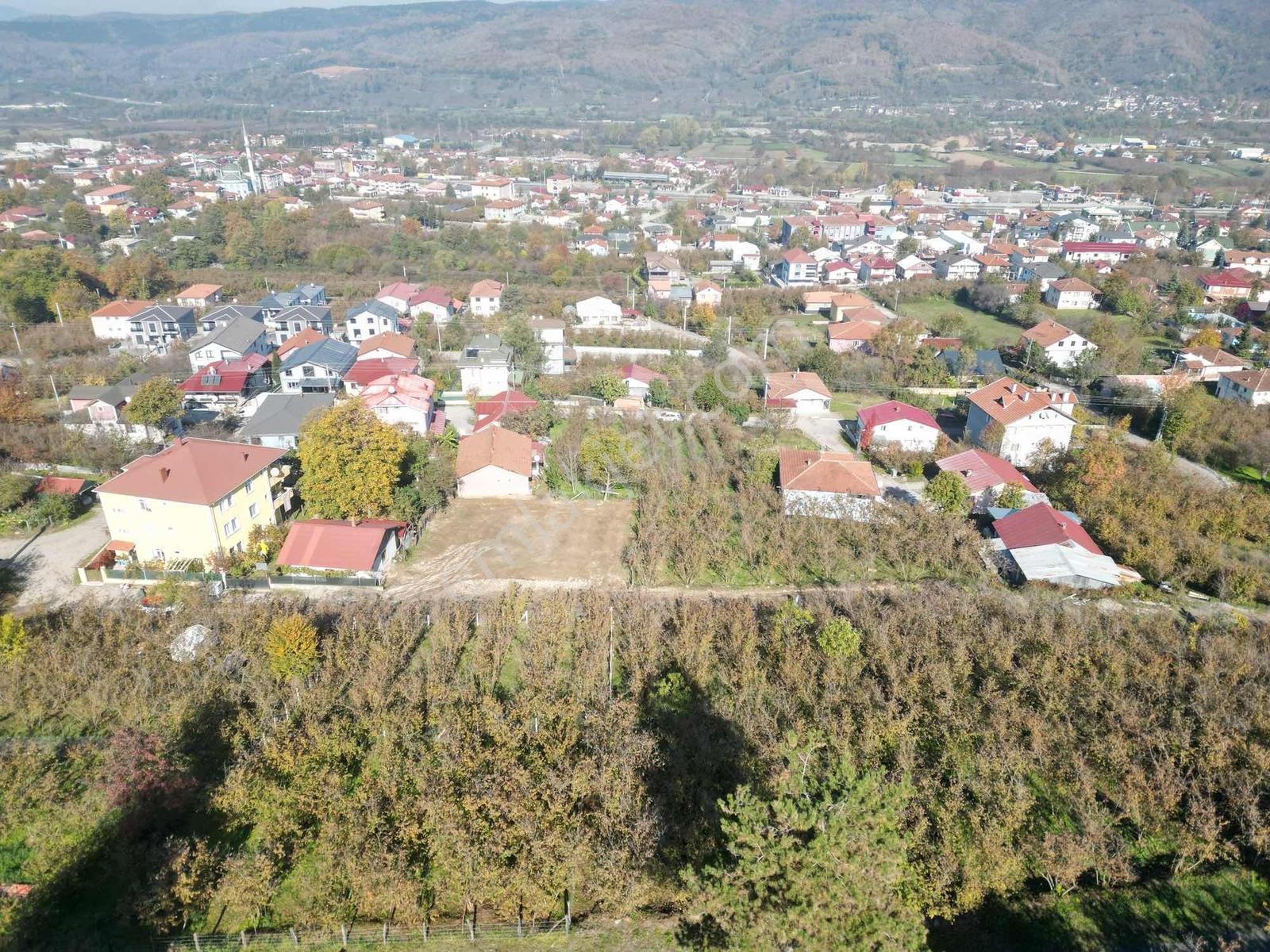 Ruşen Aydın Gayrimenkul'den Kaynaşlı Karaçalı'da Satılık Arsa - Görsel 3