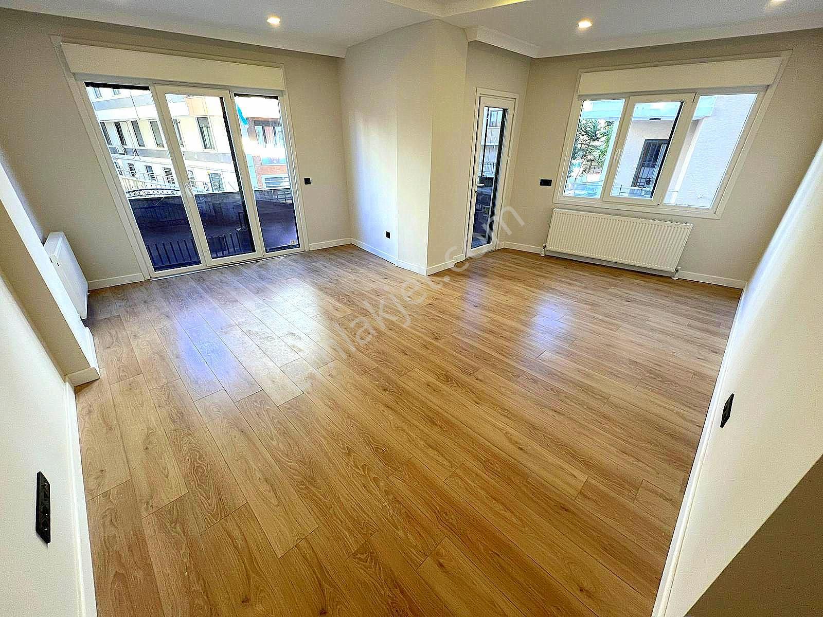 ▃birikim▃altıntepe'de Marmaraya Yakın Ara Katta Ön Cephe Boş 3+1