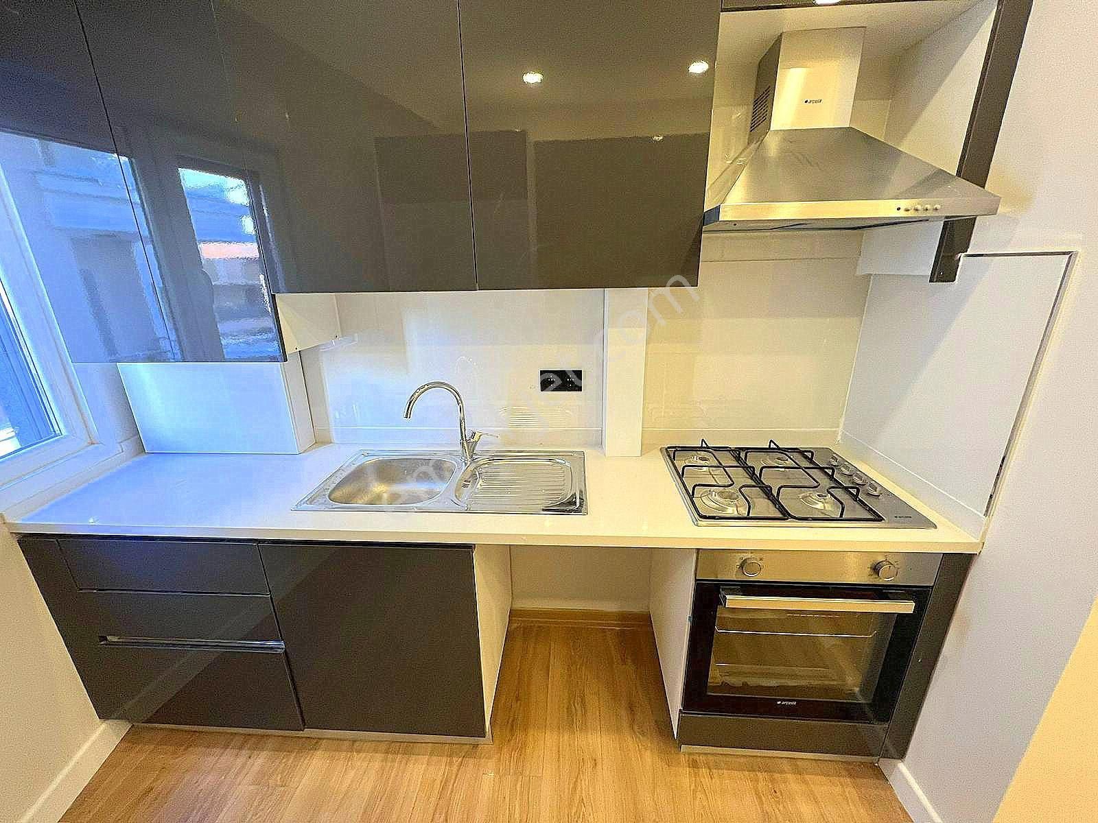 ▃birikim▃altıntepe'de Marmaraya Yakın Ara Katta Ön Cephe Boş 3+1 - Görsel 9