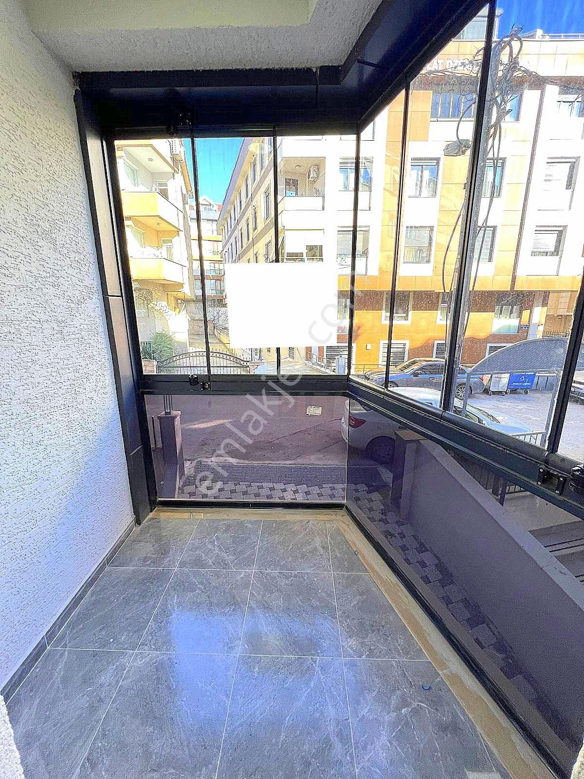 ▃birikim▃altıntepe'de Marmaraya Yakın Ara Katta Ön Cephe Boş 3+1 - Görsel 4