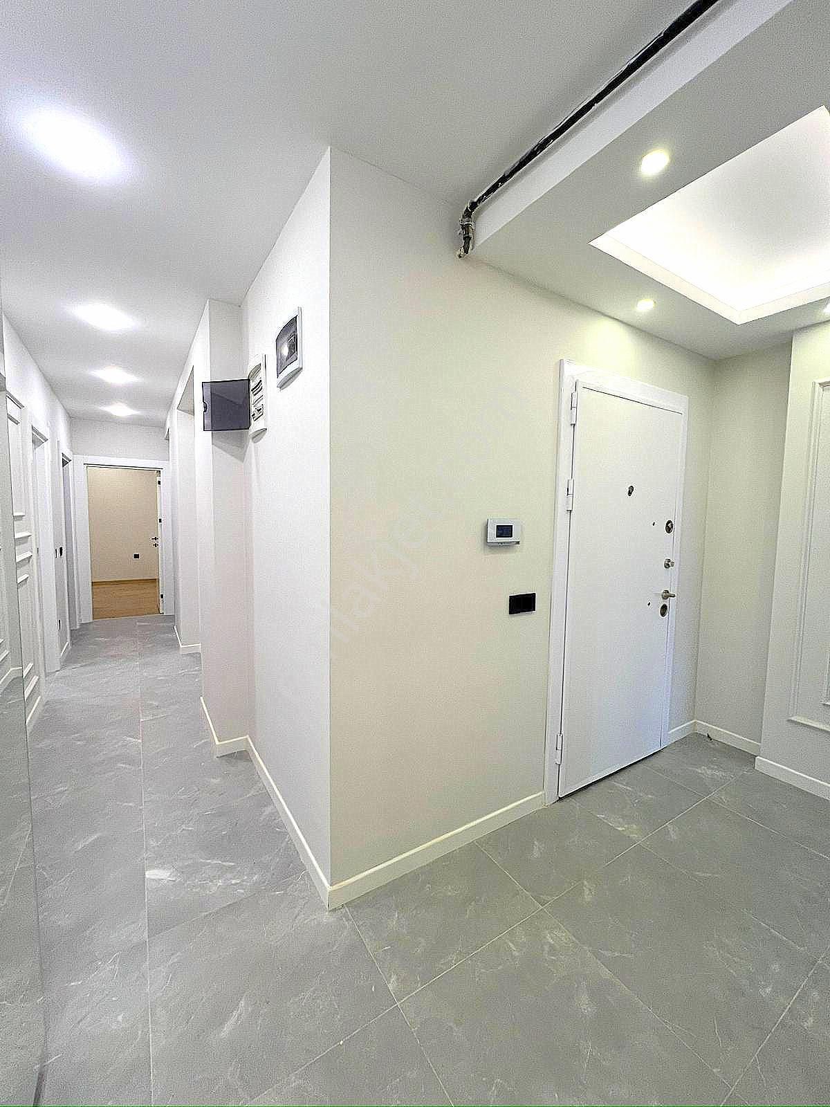 ▃birikim▃altıntepe'de Marmaraya Yakın Ara Katta Ön Cephe Boş 3+1 - Görsel 16