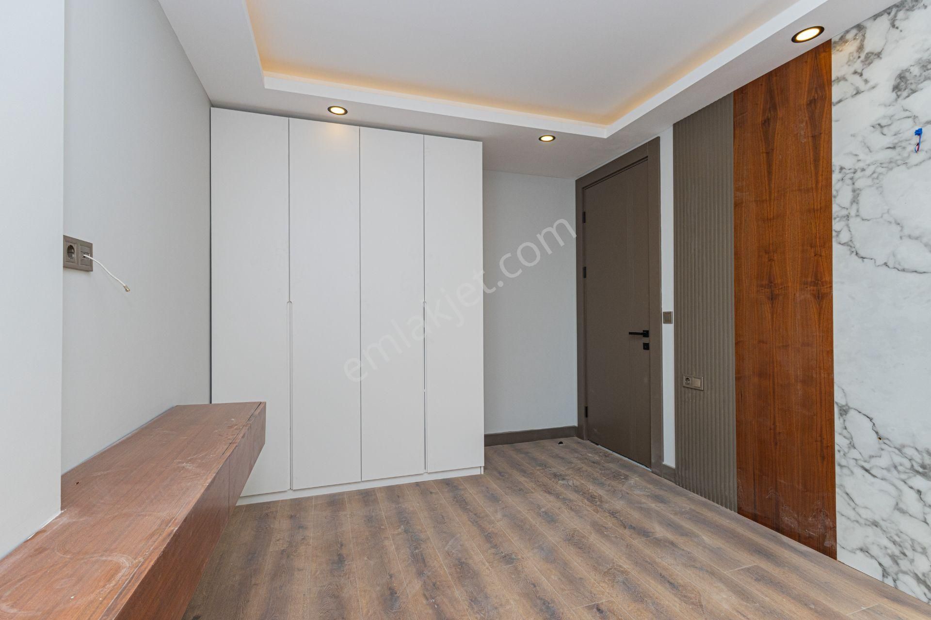 Altıntaşta Satılık 1+1 Lüks Daire - Görsel 12