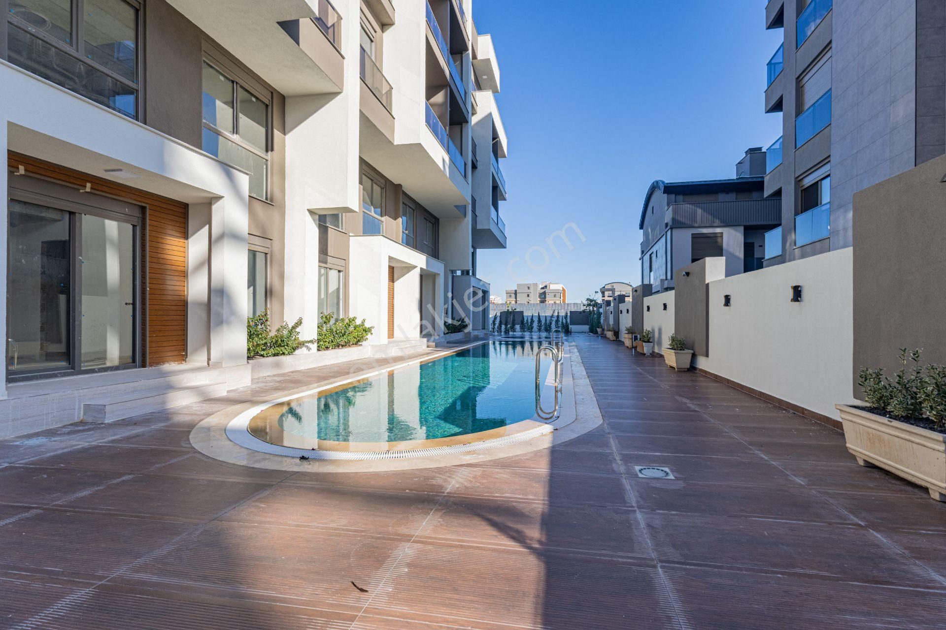 Altıntaşta Satılık 1+1 Lüks Daire