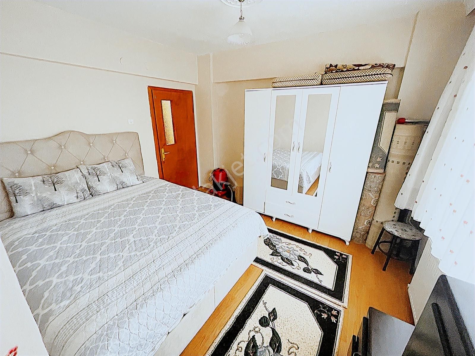 Yenikent Mustafa Kemal Mahallesinde Ara Katta Salon Bağımlı 3+1 - Görsel 32