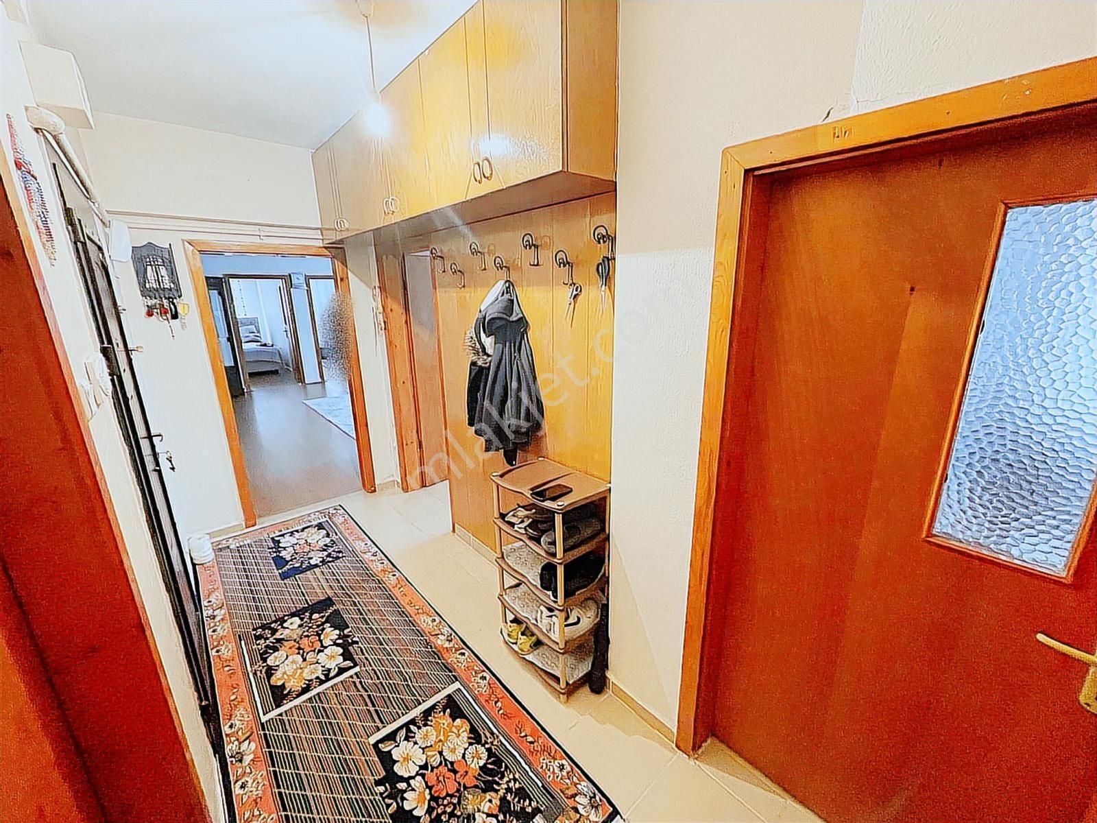 Yenikent Mustafa Kemal Mahallesinde Ara Katta Salon Bağımlı 3+1 - Görsel 30