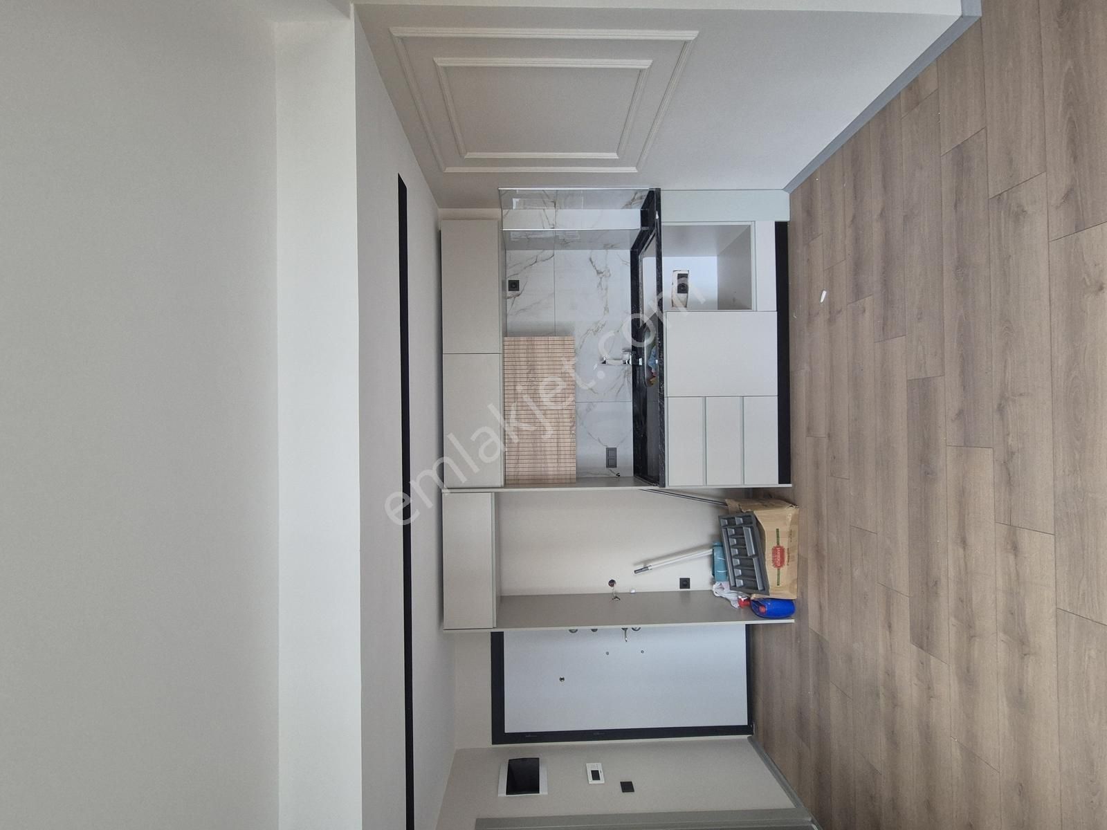 Osmangazi'de 1+1 Özel İşçilik Balkonlu Yatırımlık Satılık Daire