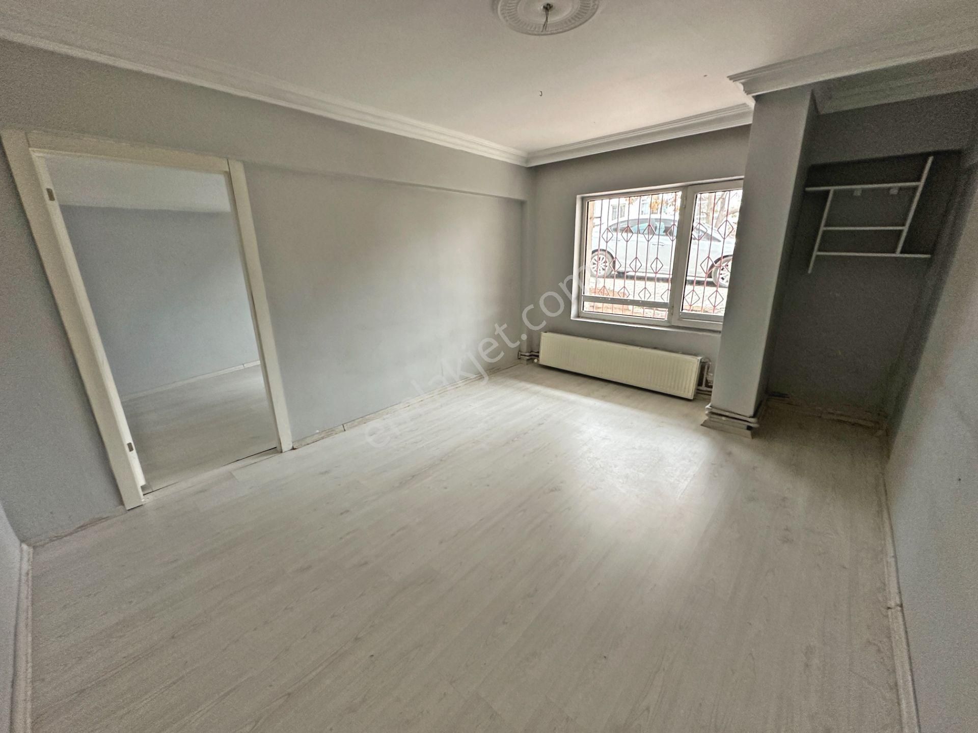 Yunus Market Karşısında Cadde Üzerinde Yapılı 3+1 Satılık Kelepir Daire - Görsel 2