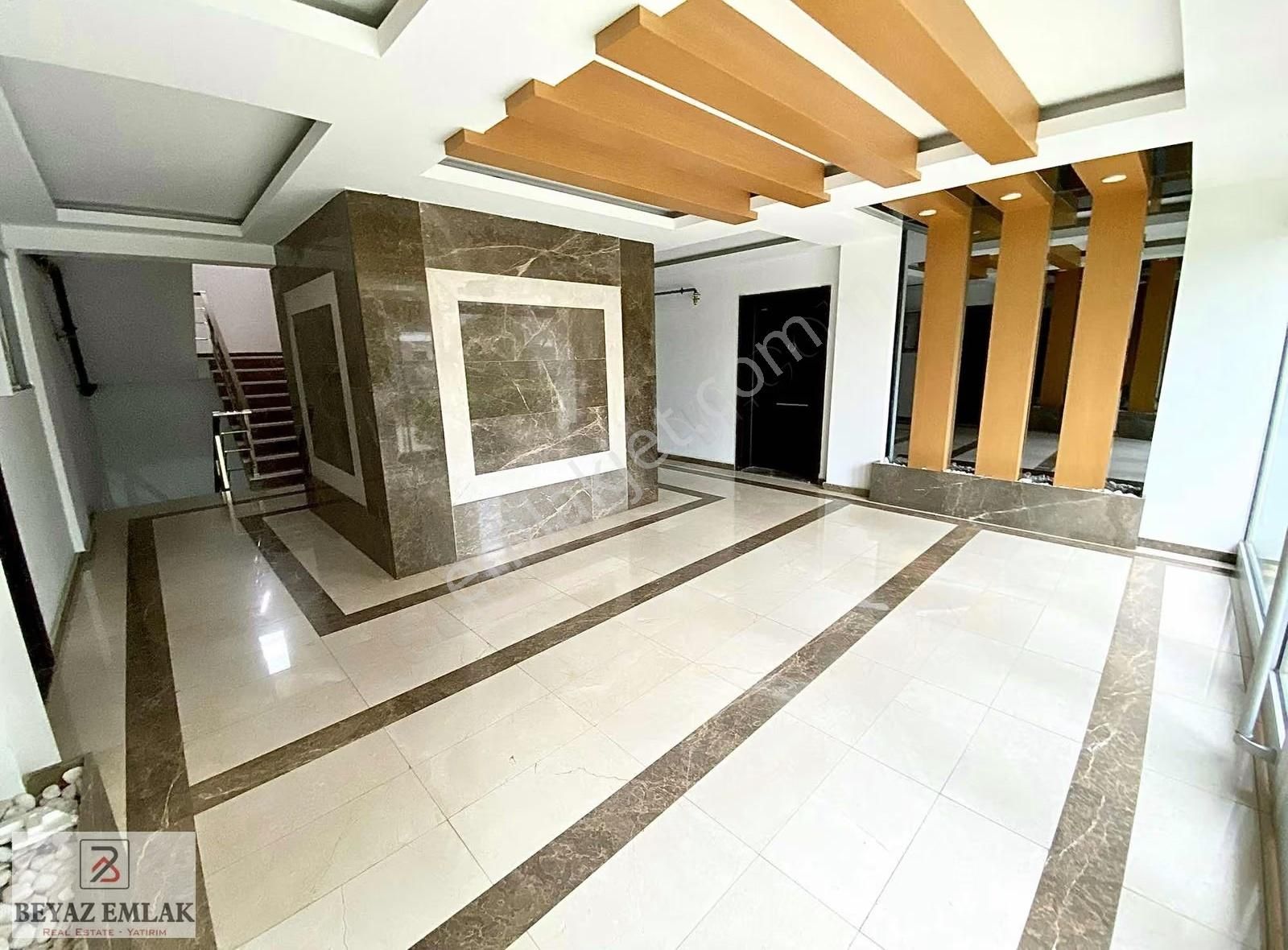 Çankaya'da Katta Havuzlu Sitede Ferah 3+1 - Görsel 17