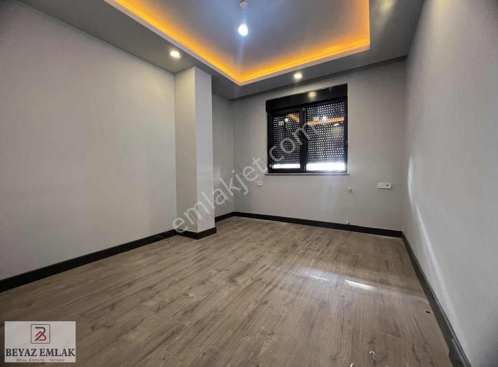 '' İzzet Begoviç Caddesi '' Üzeri Satılık Sıfır Katta 2+1 Daire - Görsel 13