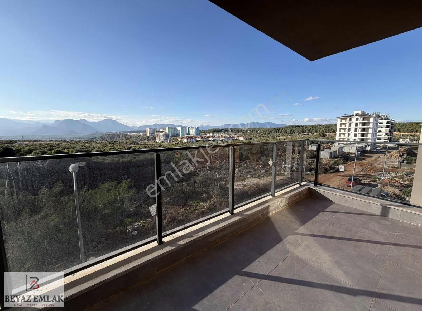 Çankaya Mah. Havuzlu Sitede Katta Lüks 2+1 İskanlı Sıfır Daire - Görsel 19