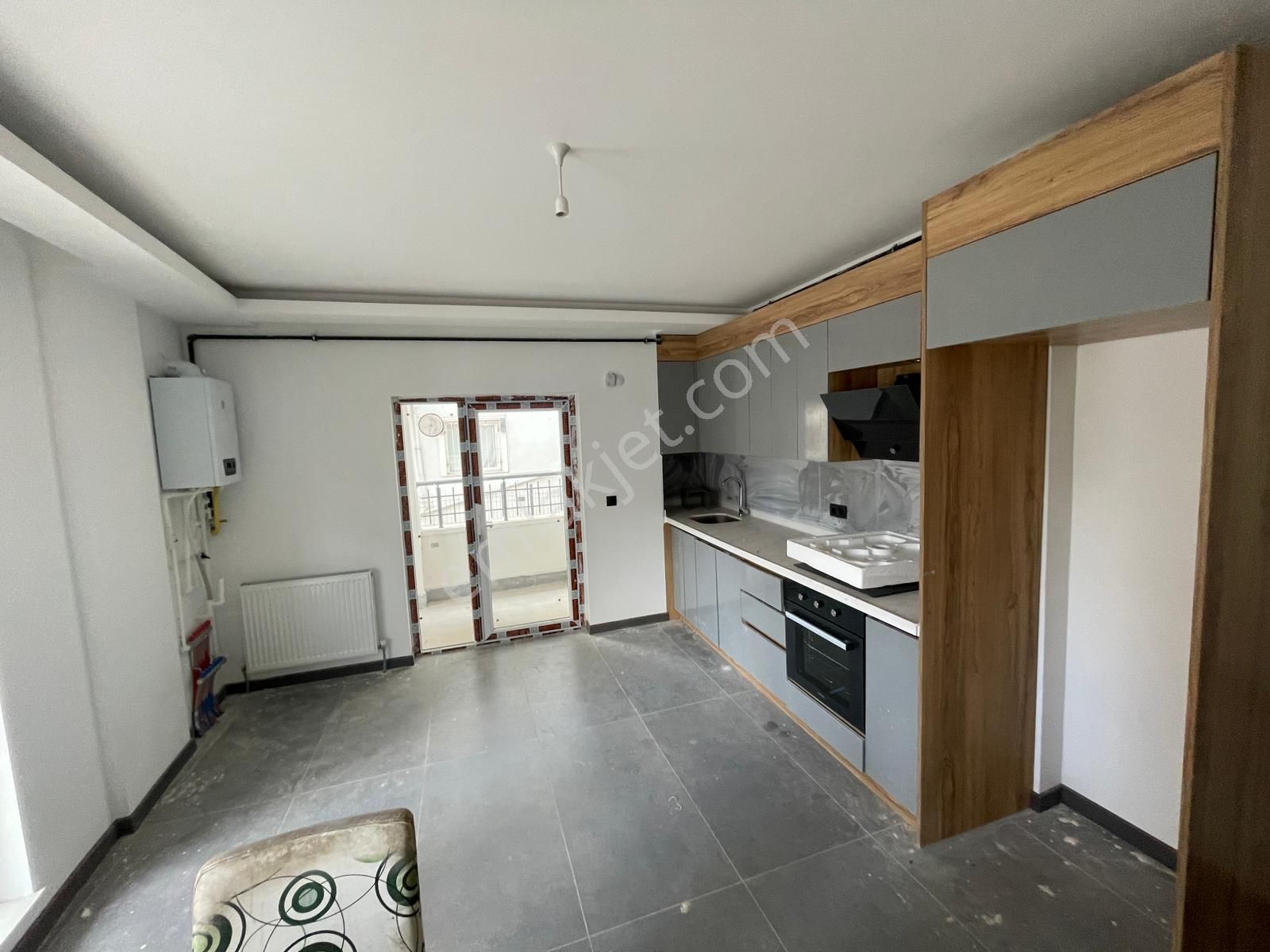 Mç Emlaktan Maraşal Çakmak Mah.2+1 Full Yapılı Satılık Daire - Görsel 3