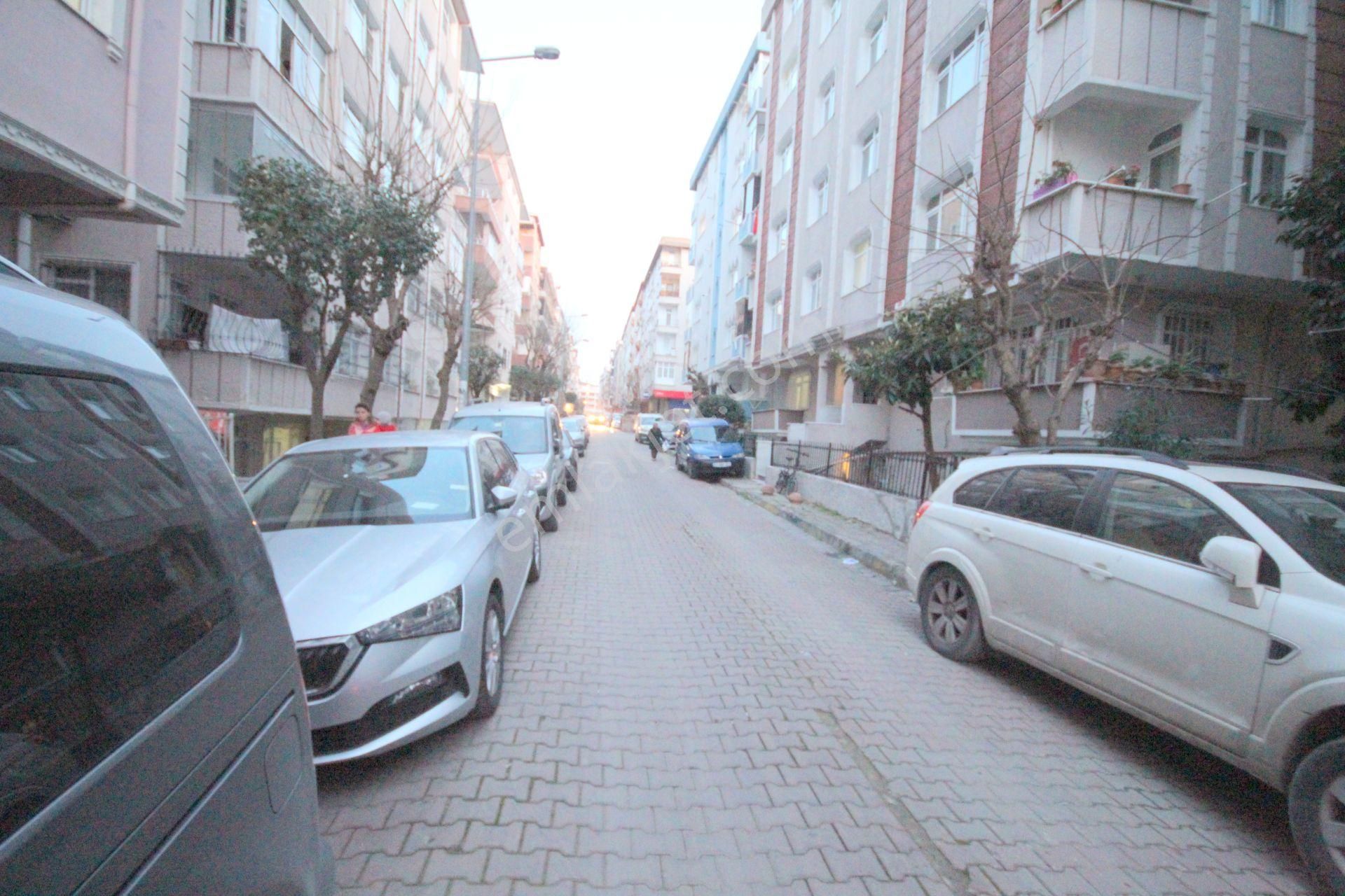 Old City'den Yayla Ulubatlı Hasan Cd 97 Yapımı Bina Düz Giriş 3+1 100m2 Fırsat Daire. - Görsel 34