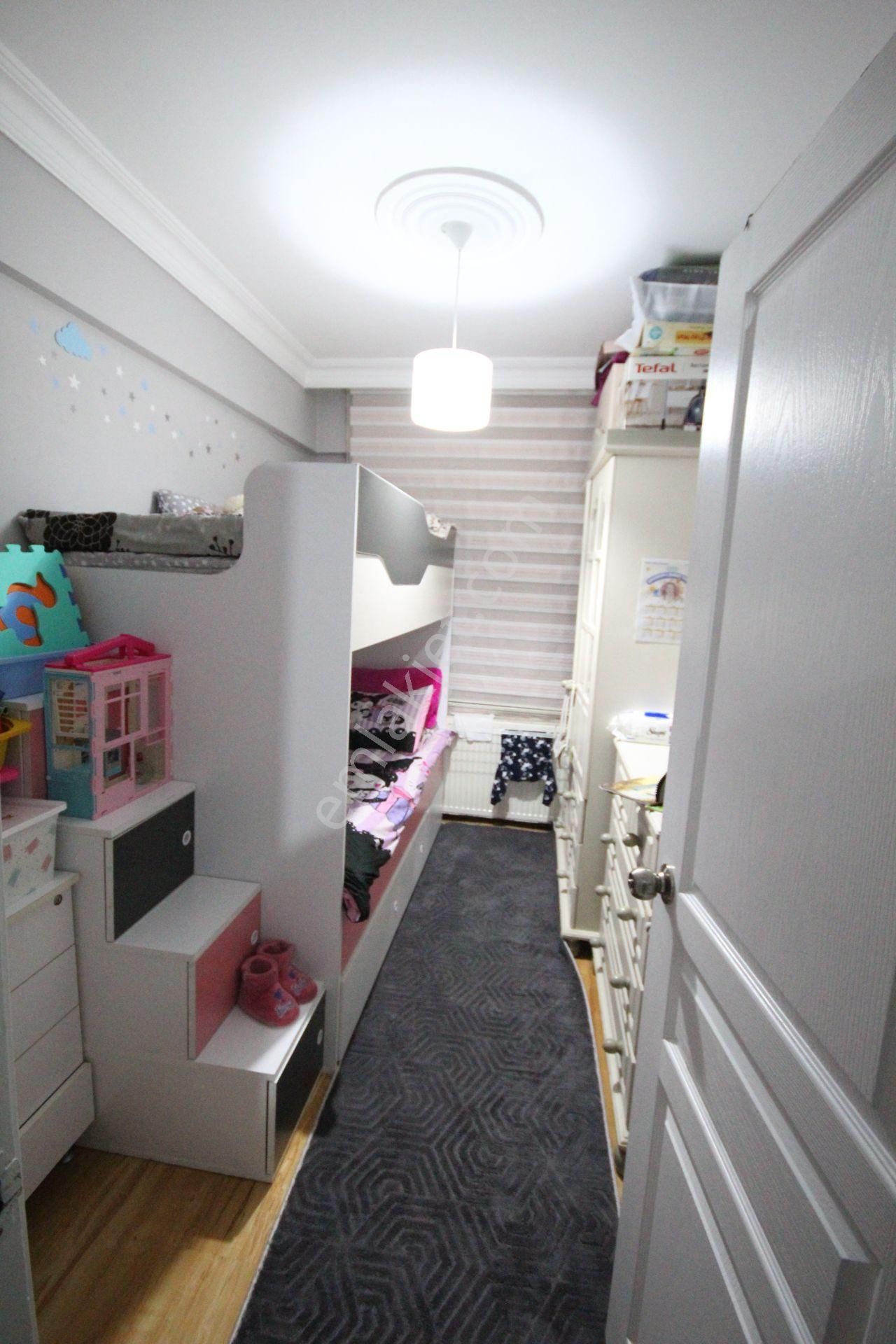 Old City'den Yayla Ulubatlı Hasan Cd 97 Yapımı Bina Düz Giriş 3+1 100m2 Fırsat Daire. - Görsel 13