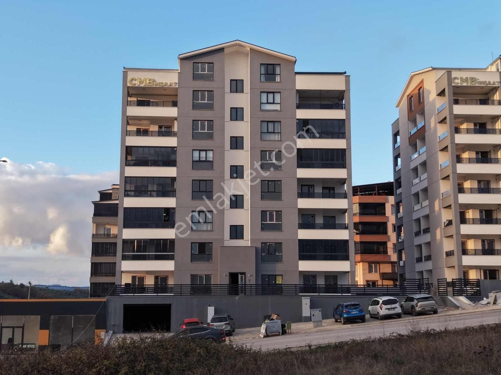 Akyıldızda Satılık Site İçi 2+1 Daire - Görsel 8
