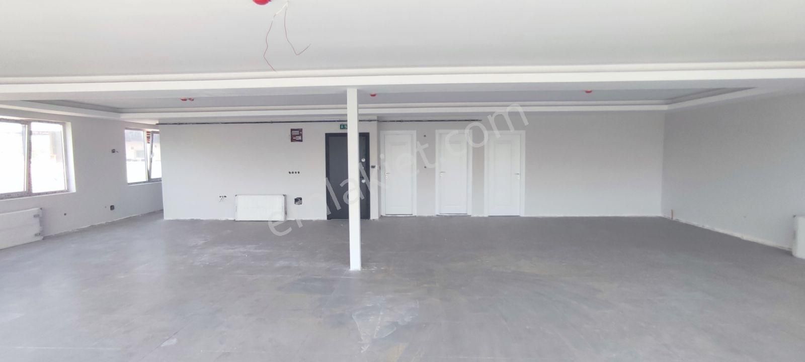 Beynil'den Ana Yol Üzeri Sıfır Kiralık Ofis - Görsel 23