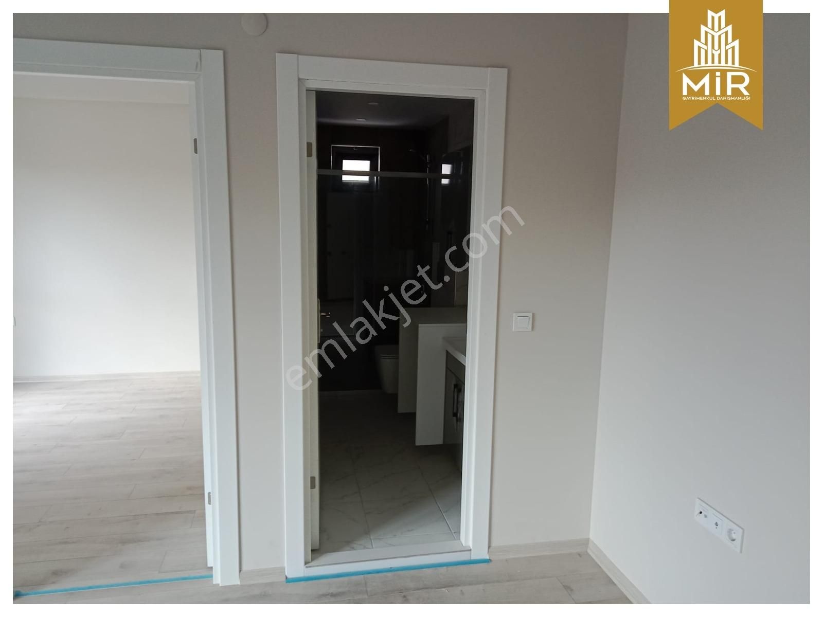 Mir'den Balıkesir Gop Adliye Yakını Satılık Balkonlu 1+1 Daire - Görsel 23