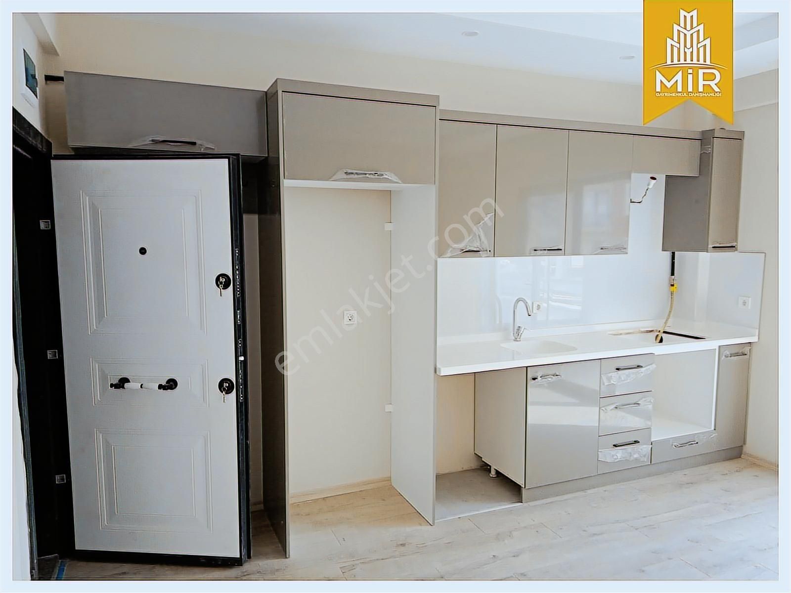 Mir'den Balıkesir Gop Adliye Yakını Satılık Balkonlu 1+1 Daire - Görsel 15