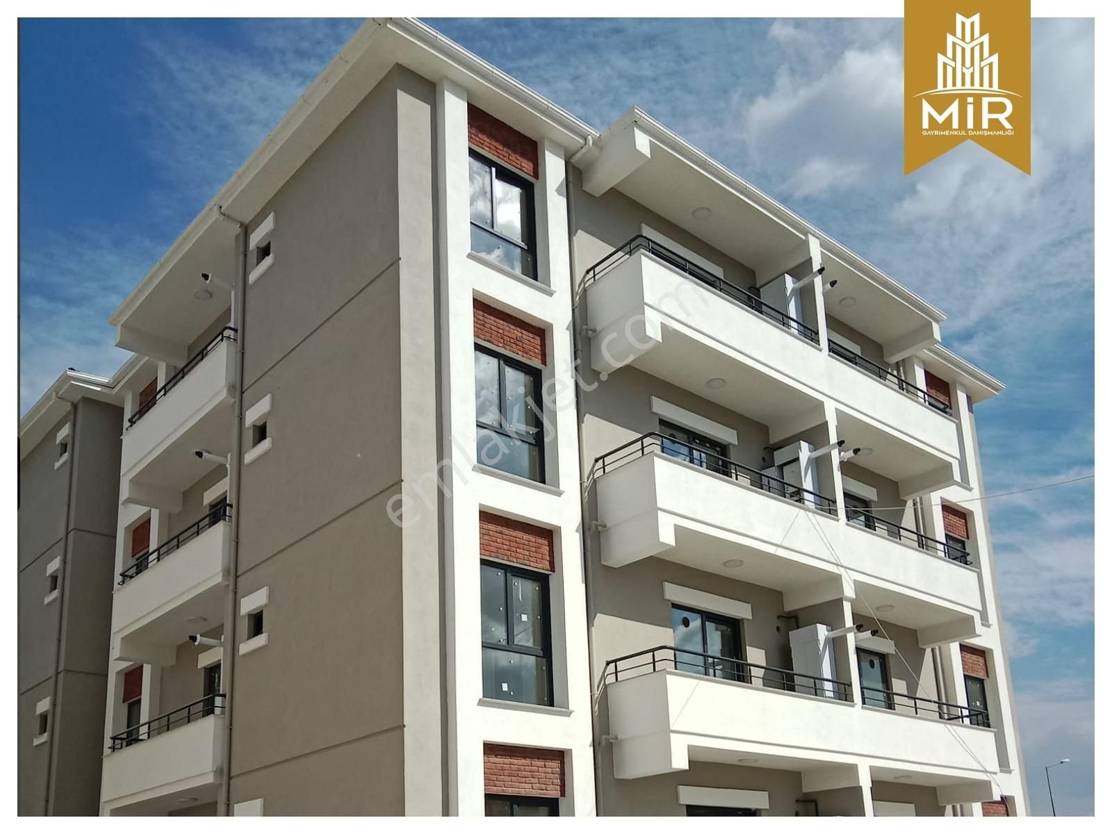 Mir'den Balıkesir Gop Adliye Yakını Satılık Balkonlu 1+1 Daire - Görsel 26