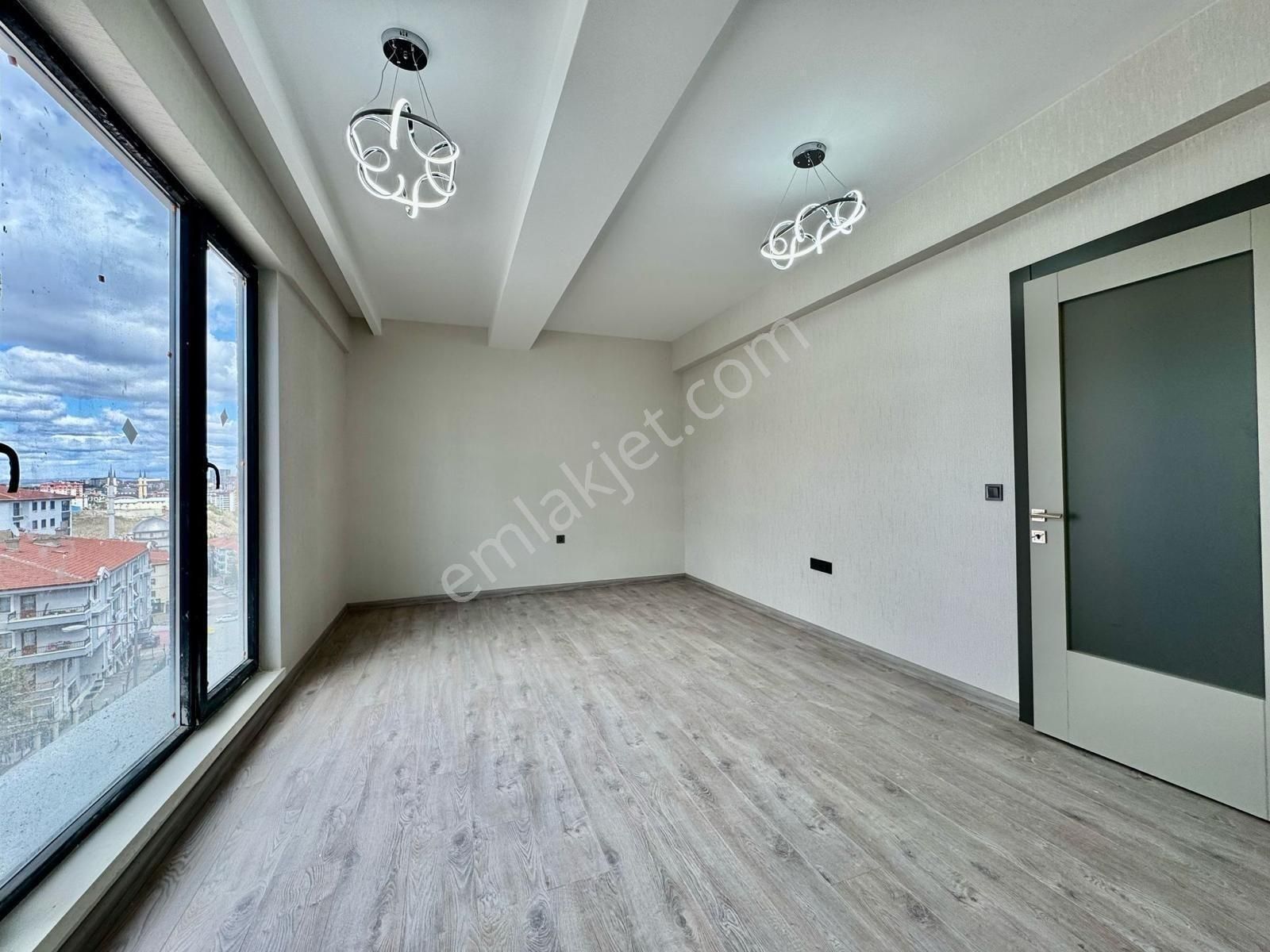 Ayzen Emlak'dan Karakol Yakını Sahibinden Satılık Daire - Görsel 13