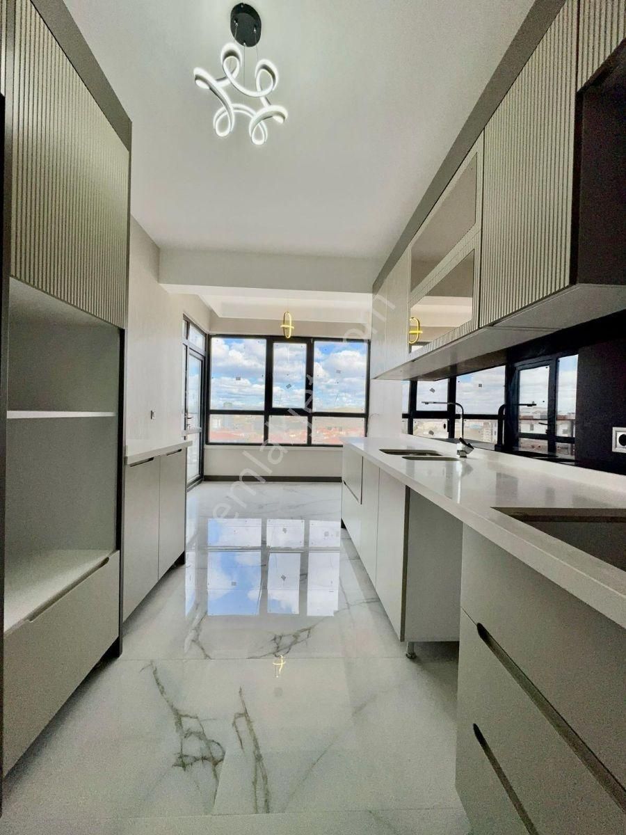 Ayzen Emlak'dan Karakol Yakını Sahibinden Satılık Daire - Görsel 2