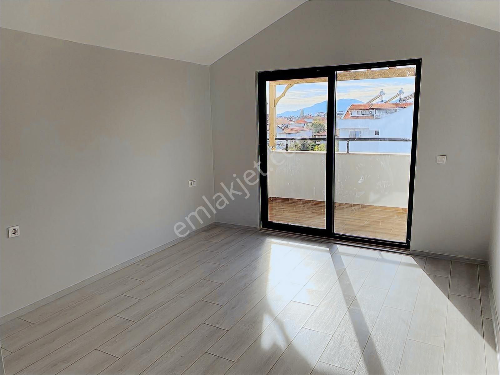 Dalaman Karaçalı'da Asansörlü 3.5+1 Dubleks Daire - Görsel 17