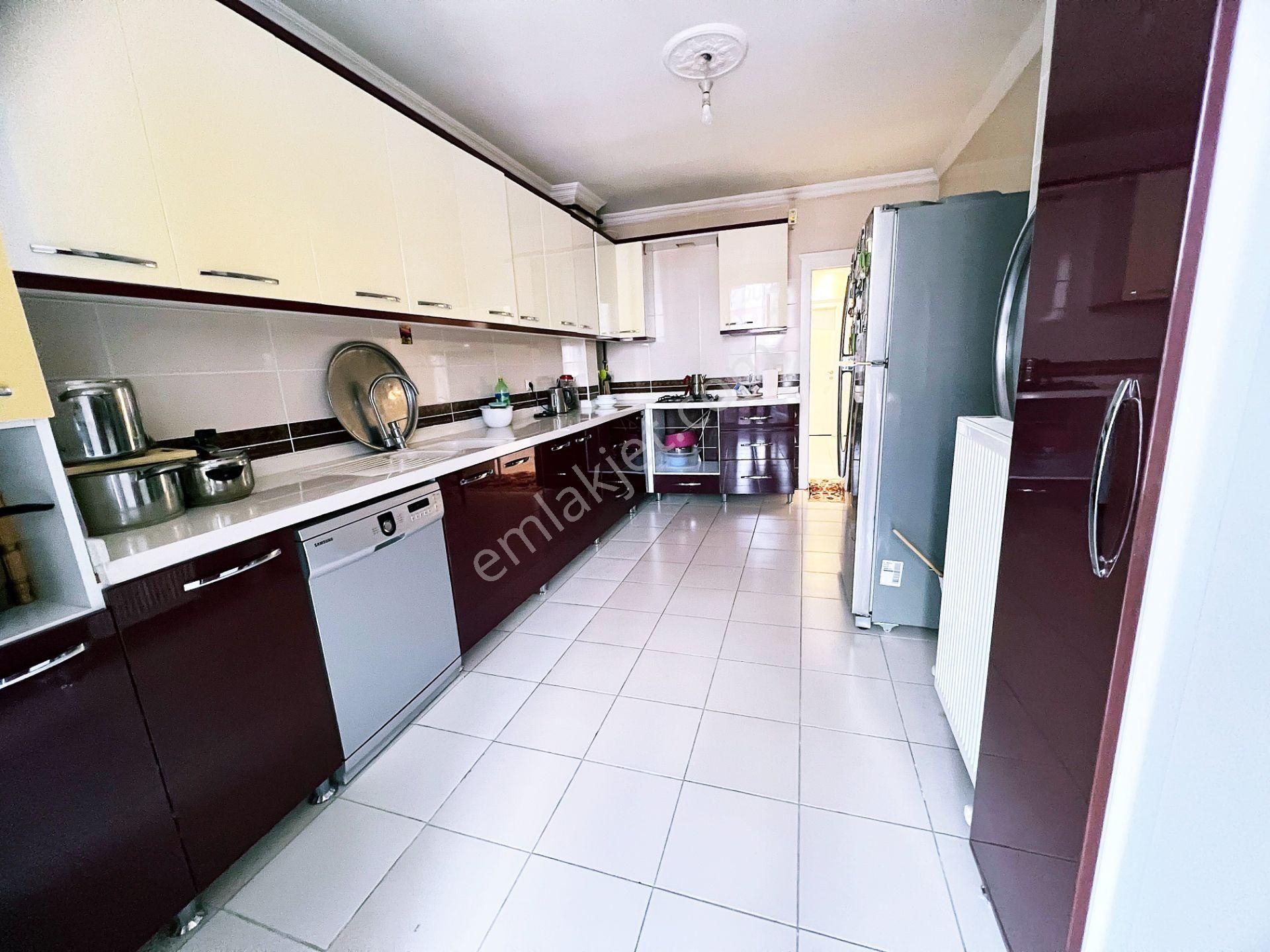 Cihandan Sancaktepe Mah Göbeği 4+1 Manzaralı Acil Satlık Dubleks - Görsel 2