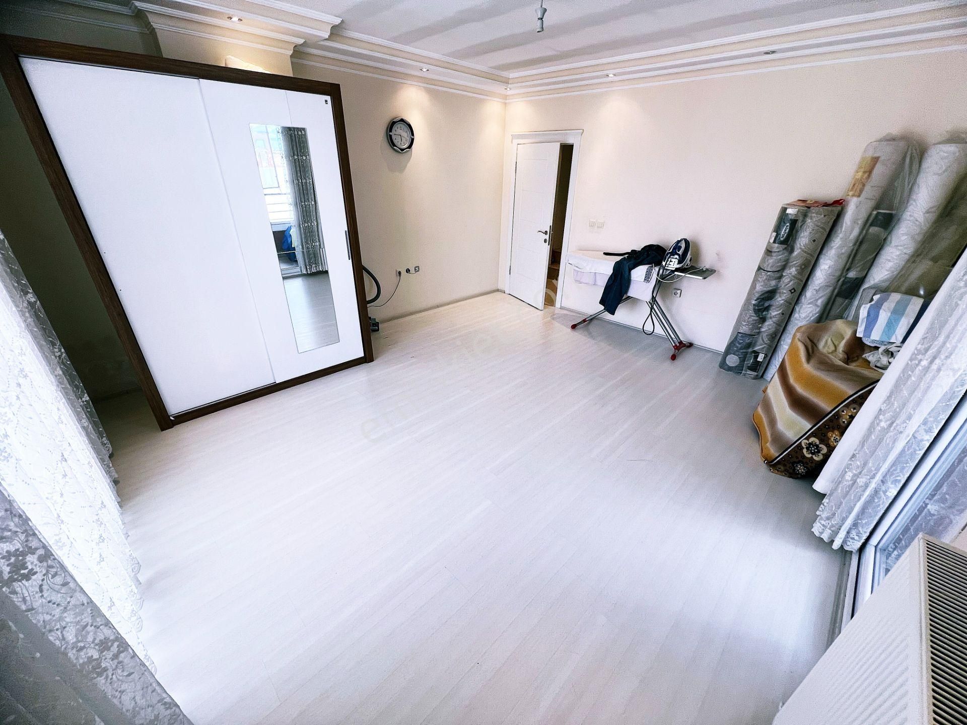 Cihandan Sancaktepe Mah Göbeği 4+1 Manzaralı Acil Satlık Dubleks - Görsel 15